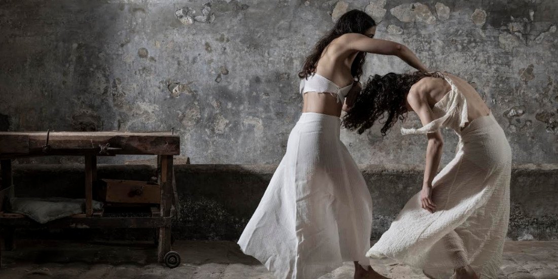 Fragile Incanto - Sulla bellezza effimera e inquieta Fragile Incanto - Sulla bellezza effimera e inquieta