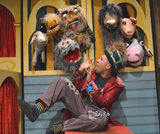 CANTATE CON ME! - Canzoni, storie, rime, pupazzi e altre stramberie