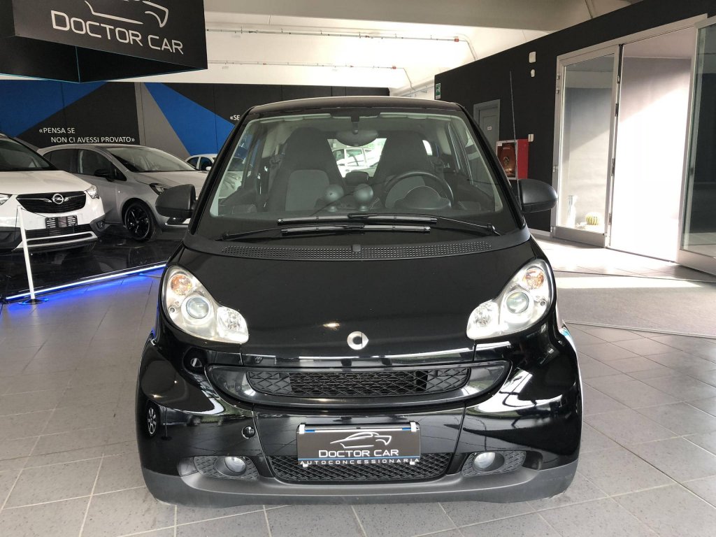 Castelplanio - Smart Fortwo coupe 1.0 cc benzina | Autocarrozzeria Doctor Car | Casteplanio, Via Brodolini, 23 | Tel. 3201459011 Castelplanio - Smart Fortwo coupe 1.0 cc benzina | Autocarrozzeria Doctor Car | Casteplanio, Via Brodolini, 23 | Tel. 3201459011