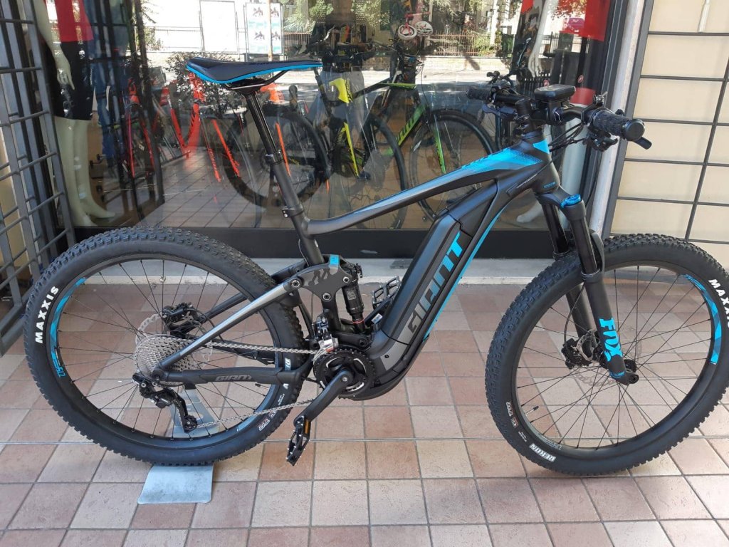 Jesi - Sconto 30% E-Bike Giant Full E-1.5 Pro | Pianeta Ciclo | Jesi, Viale del Lavoro 21 | Tel. 0731213539 | Offerta valida fino al 30/09/18 Jesi - Sconto 30% E-Bike Giant Full E-1.5 Pro | Pianeta Ciclo | Jesi, Viale del Lavoro 21 | Tel. 0731213539 | Offerta valida fino al 30/09/18