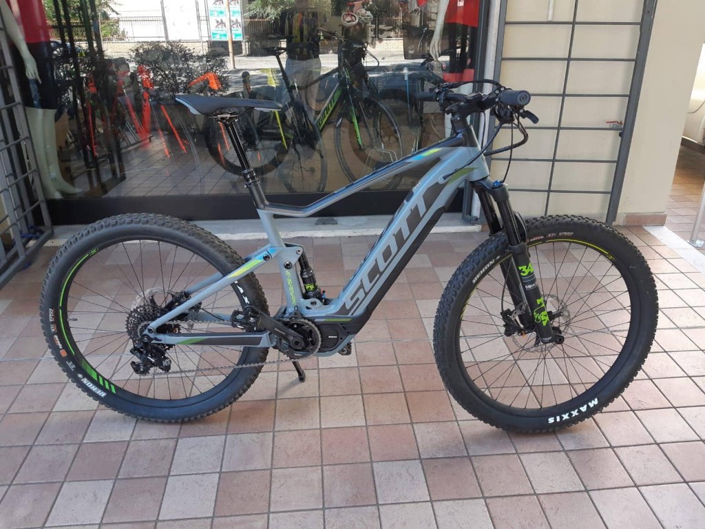Jesi - Sconto 30% E-Bike Scott E-Spark 720 2018 | Pianeta Ciclo | Jesi, Viale del Lavoro 21 | Tel. 0731213539 | Offerta valida fino al 30/09/18 Jesi - Sconto 30% E-Bike Scott E-Spark 720 2018 | Pianeta Ciclo | Jesi, Viale del Lavoro 21 | Tel. 0731213539 | Offerta valida fino al 30/09/18