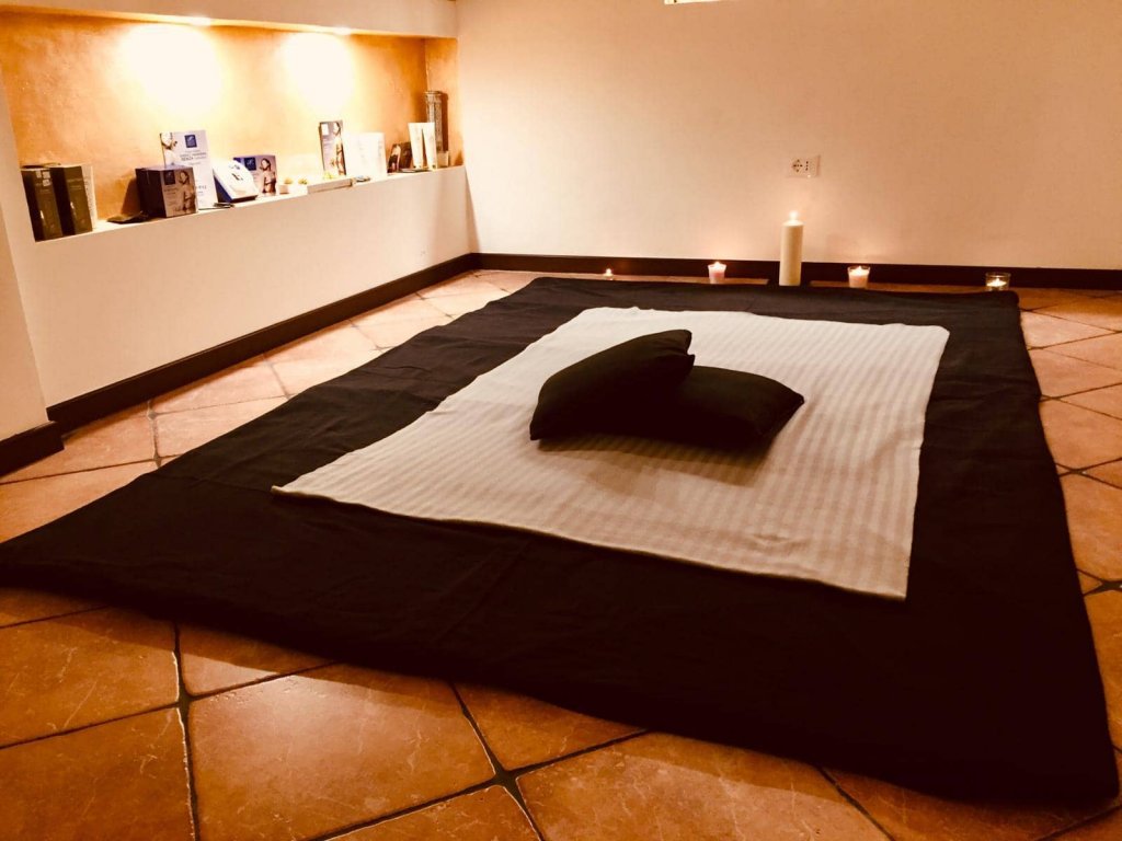 Jesi - Sconto 20% Massaggi Shiatsu | Body Work | Jesi, via del Cascamificio 5 | Tel. 333 337 0319 | Offerta valida dall'1 al 28/02/19 Jesi - Sconto 20% Massaggi Shiatsu | Body Work | Jesi, via del Cascamificio 5 | Tel. 333 337 0319 | Offerta valida dall'1 al 28/02/19