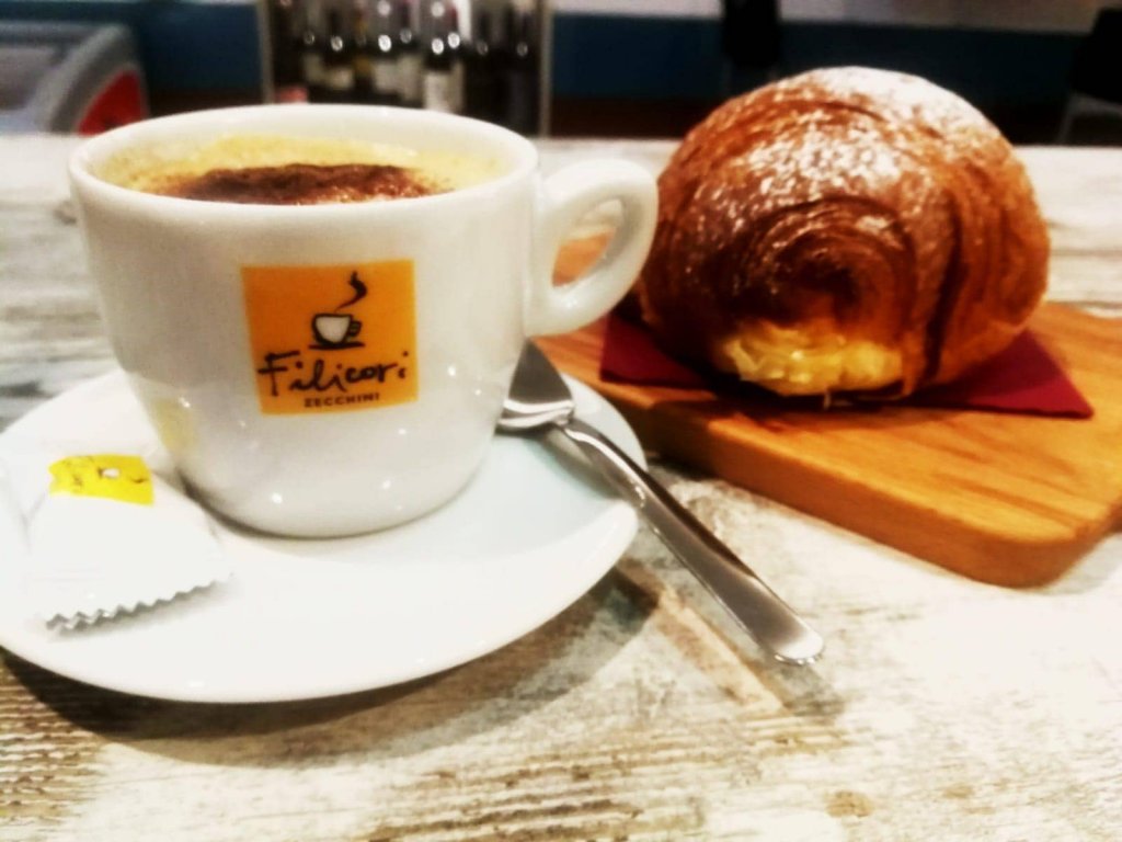 Jesi - Sconto 25% Colazione Dolce | Entropia Bar | Jesi, via N. Sauro 5/a | Tel. 3478810269 | Offerta valida fino al 30/06/19 Jesi - Sconto 25% Colazione Dolce | Entropia Bar | Jesi, via N. Sauro 5/a | Tel. 3478810269 | Offerta valida fino al 30/06/19