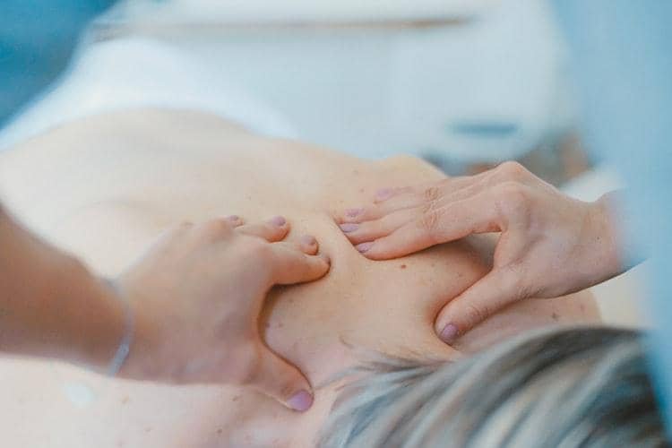 Jesi - Scrub corpo + Massaggio Addolcente e Profumato + Tisana rilassante 38 eur| Chloé Tattoo Estetica Parrucchieria | Jesi, Piazzale Ciabotti 8 | Tel. 3939994393 | Offerta valida fino al 30/11/19 Jesi - Scrub corpo + Massaggio Addolcente e Profumato + Tisana rilassante 38 eur| Chloé Tattoo Estetica Parrucchieria | Jesi, Piazzale Ciabotti 8 | Tel. 3939994393 | Offerta valida fino al 30/11/19