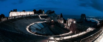 La Valle dei Templi di Agrigento e il Teatro greco di Taormina aperti anche di notte
