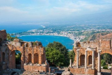 Sicilia: 15 milioni di turisti, Taormina la meta preferita