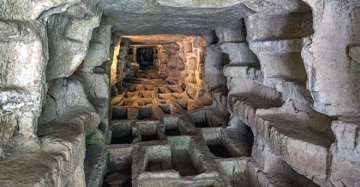Riapre Cava d'Ispica: alla scoperta degli insediamenti preistorici scavati nella roccia