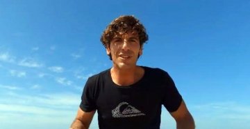 Primo siciliano sulle onde più alte al mondo, Danilo: con il surf è stato colpo di fulmine