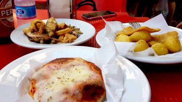 Street food, fritture, pezzi: l’aperitivo siciliano è il migliore che ci sia