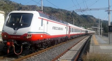 Frecciabianca in Sicilia, si parte: tratte e prezzi dell’alta velocità alla siciliana
