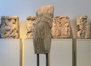 Dalla Sicilia alla Grecia, la statua di Atena è arrivata a Palermo