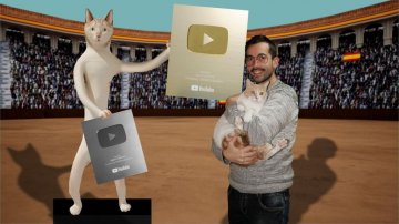 Salvo La Monica, creator da Oro: YouTube lo premia con il Golden Play Button