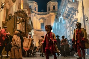 Sicilia vera protagonista del film Cyrano, la stampa internazionale: «Una festa per gli occhi»