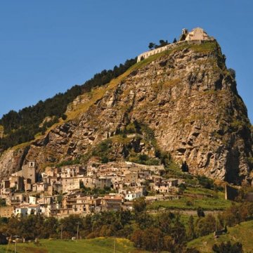 Borgo dei Borghi 2022, quali sono i finalisti e chi votare per fare vincere la Sicilia