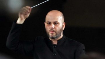 Il Maestro siciliano Francesco Di Mauro trionfa nei teatri di tutto il mondo