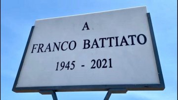 Catania intitola il suo lungomare a Franco Battiato