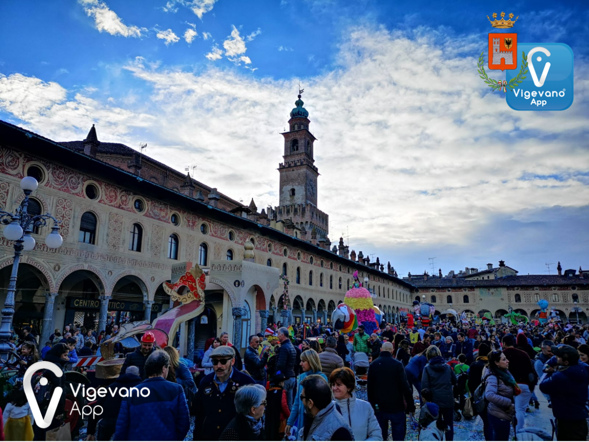 Vigevano24: la magia della piazza Ducale illumina il Carnevale 2019 