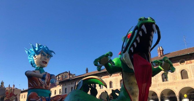 Vigevano24: Vigevano: stop al Carnevale in piazza Ducale