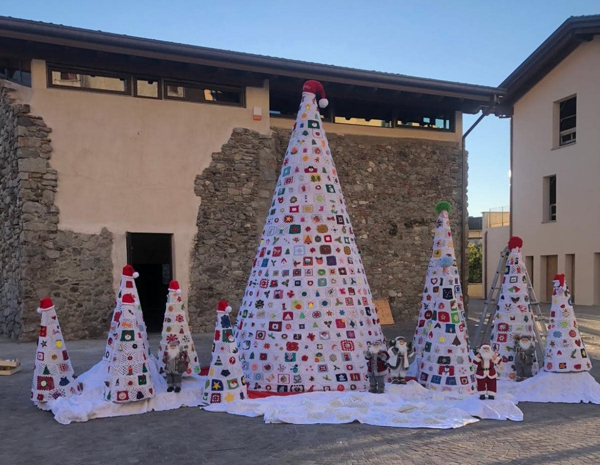 THE CHRISTMAS FOREST AGAINST CONTINUING VIOLENCE ...