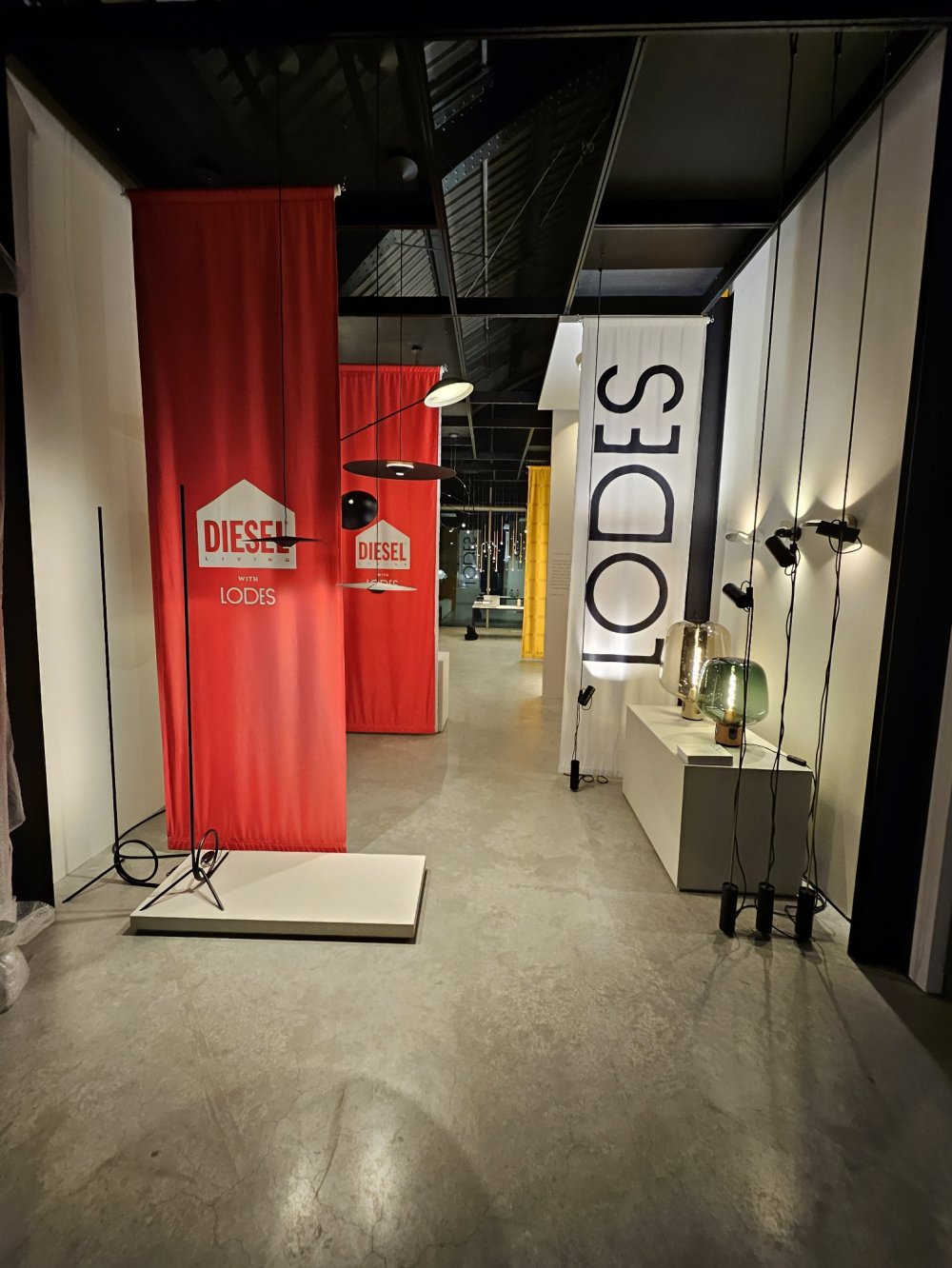 Colonia - Lodes Showroom 2024