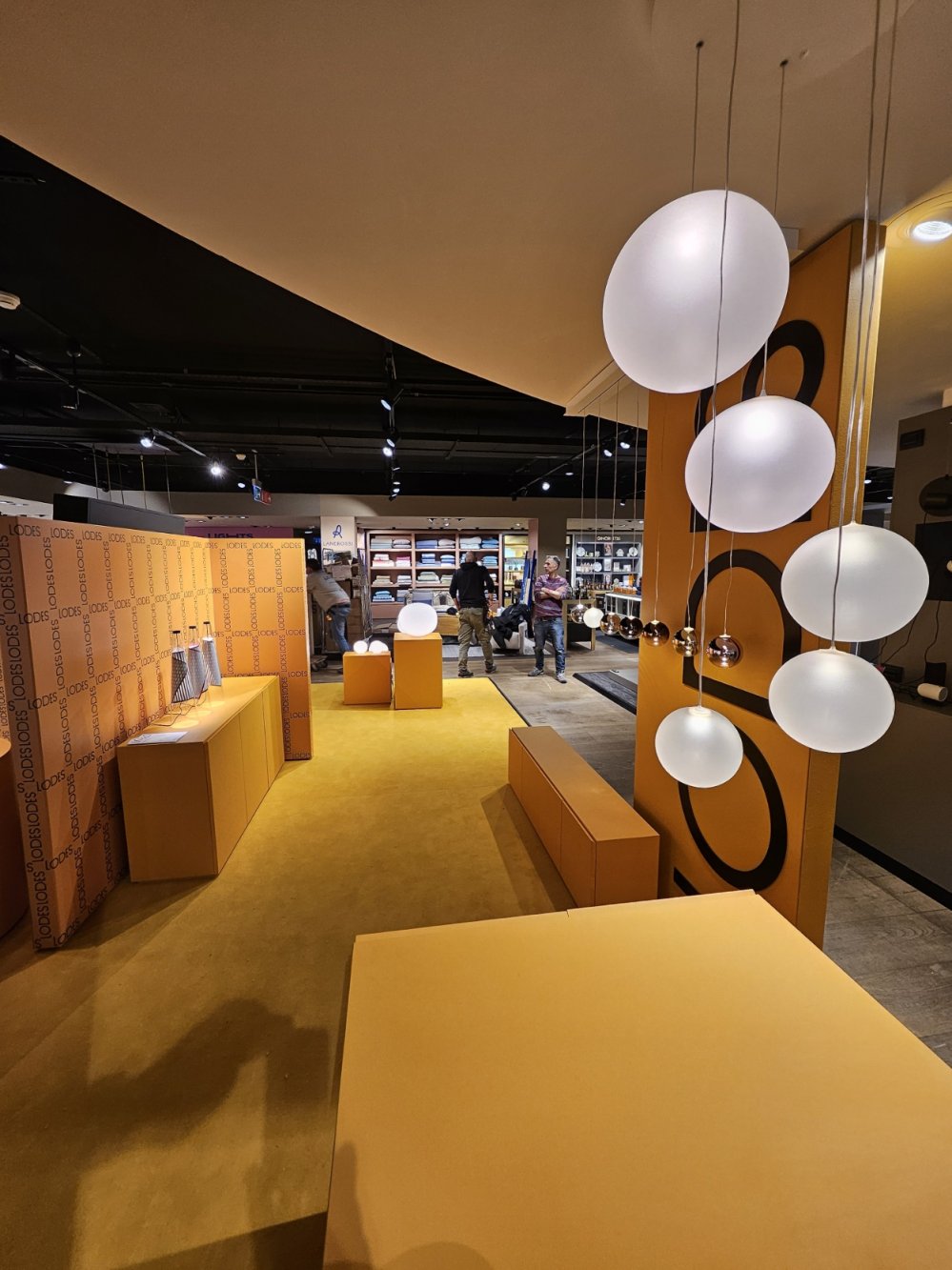 Rinascente Milano - Allestimento Lodes 2024