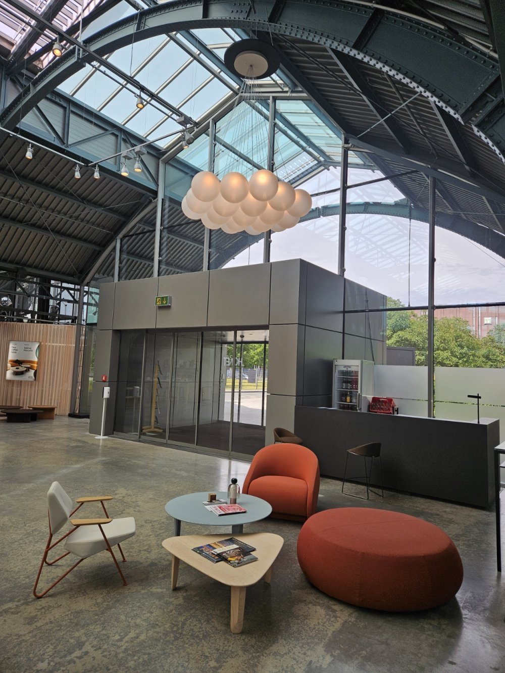 Colonia - Showroom Lodes 2024